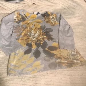 Ladies Karen Scott shirt size medium